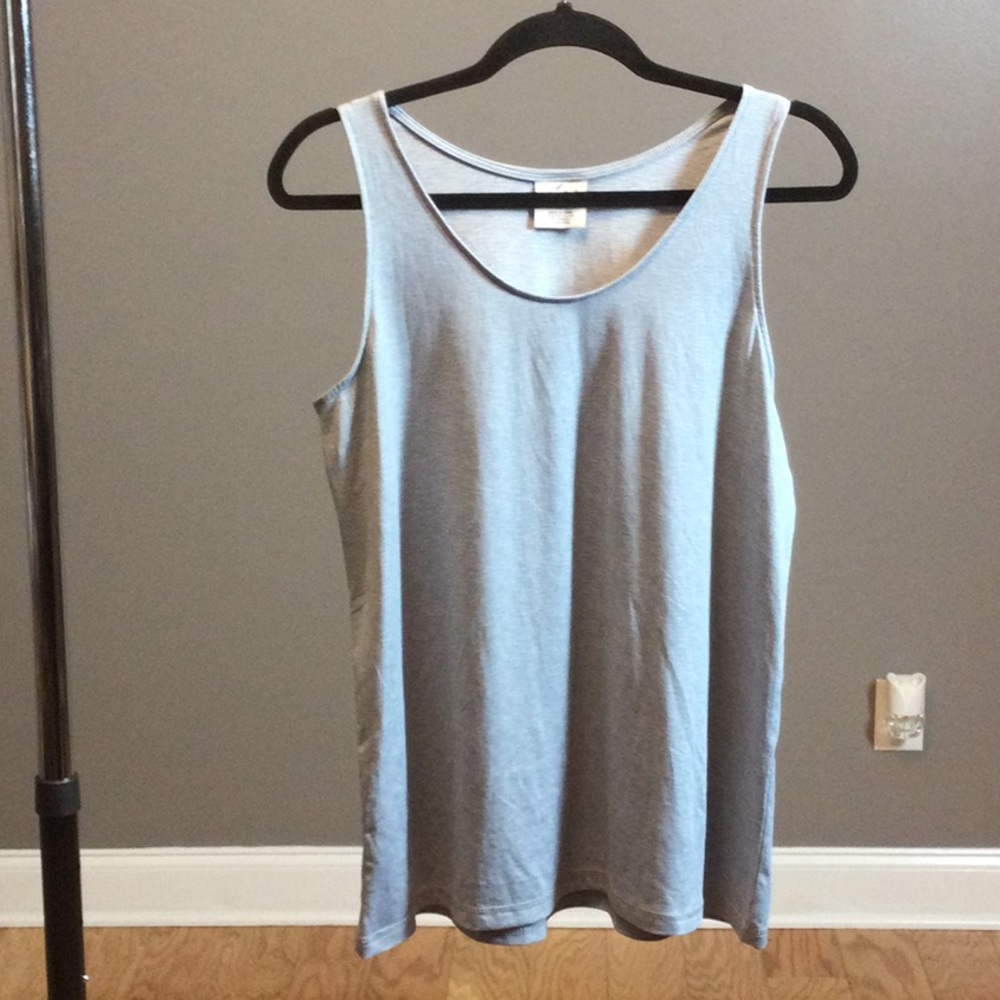 L Wonderly Intimates light blue sleep tank